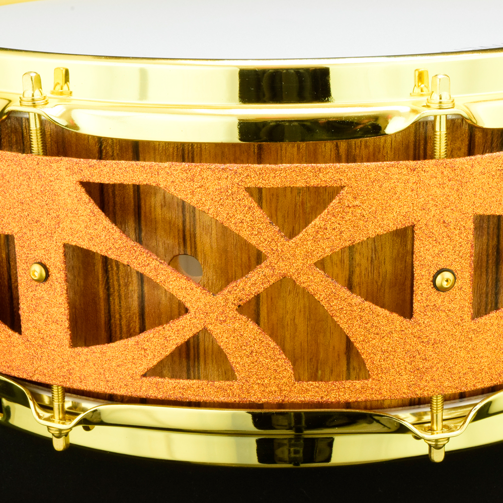 Offram frake over ash stave shell free-floatinf snare