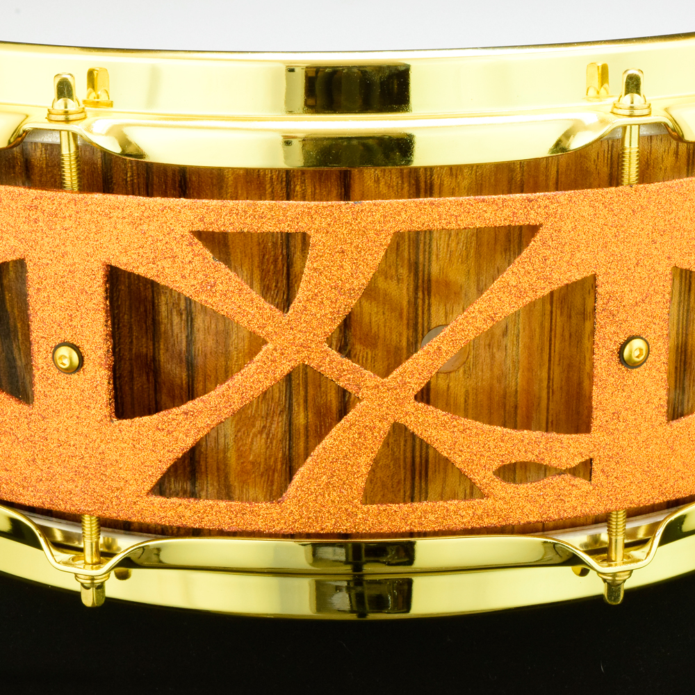 Offram frake over ash stave shell free-floatinf snare