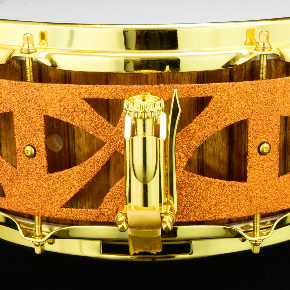 Offram frake over ash stave shell free-floatinf snare