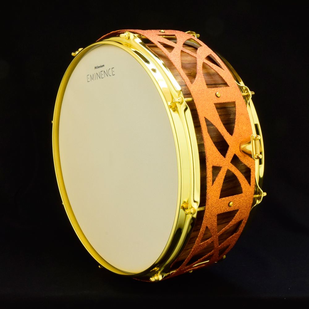 Offram frake over ash stave shell free-floatinf snare