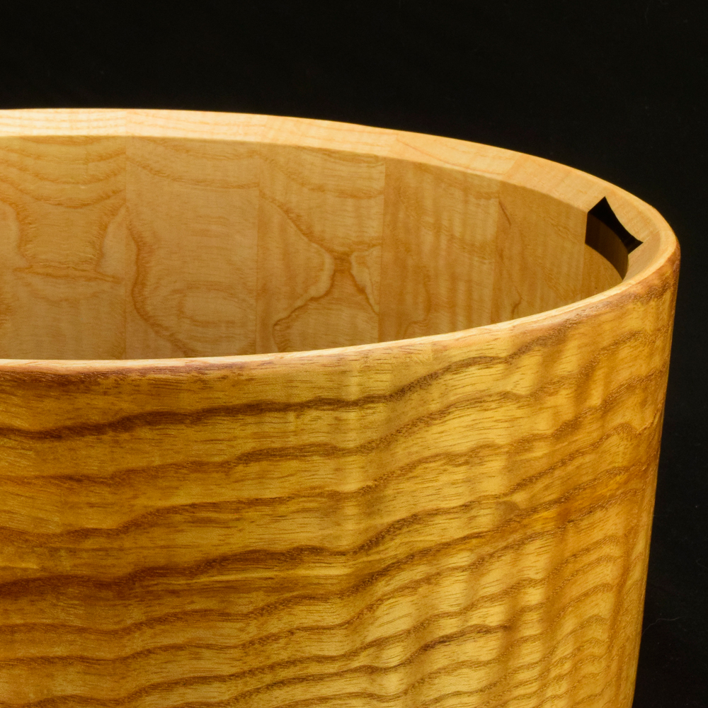 Ash stave shell with real wood veneer