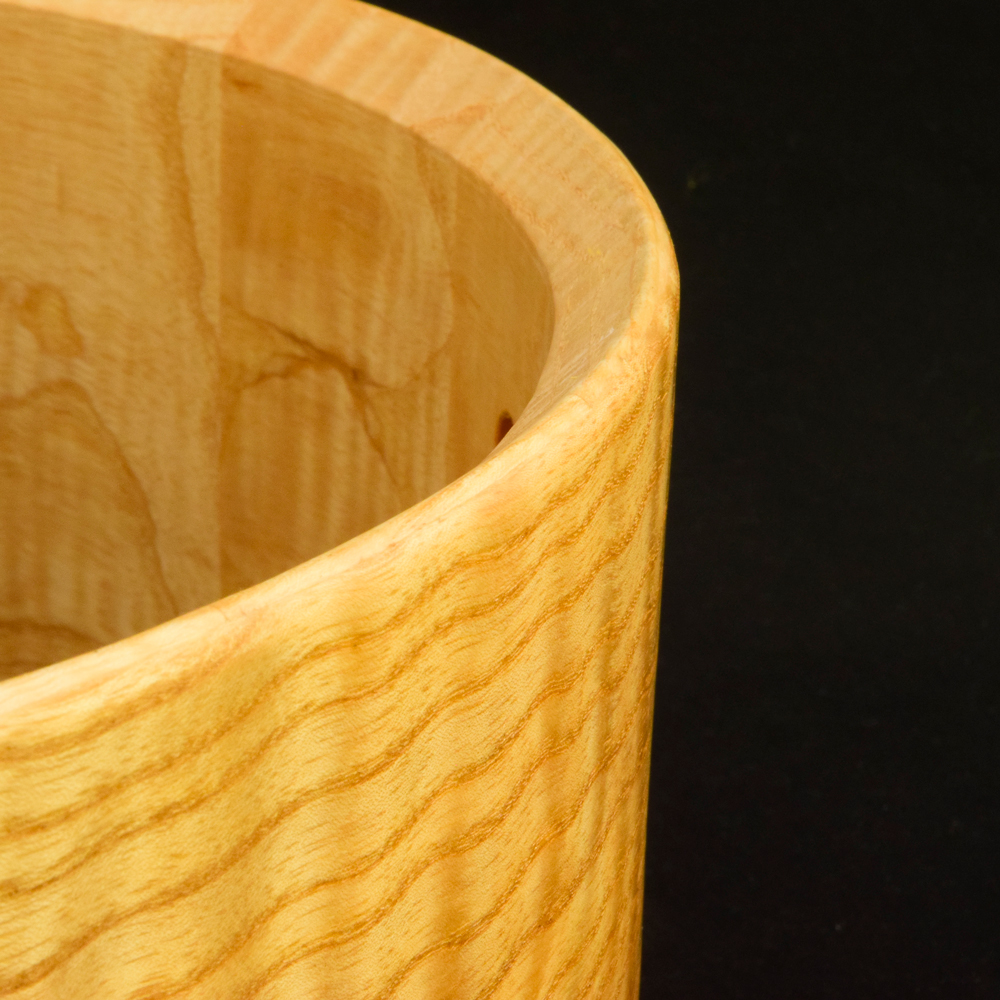 Ash stave shell with real wood veneer