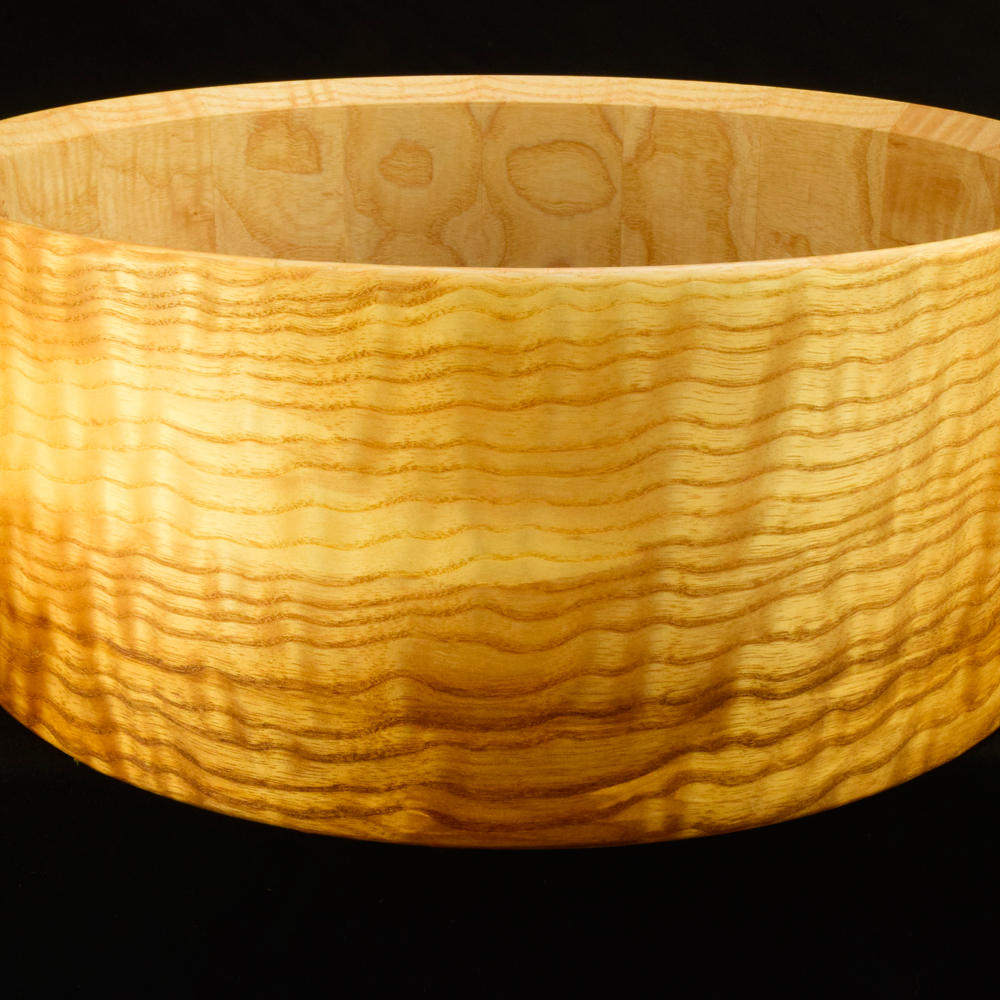 Ash stave shell with real wood veneer