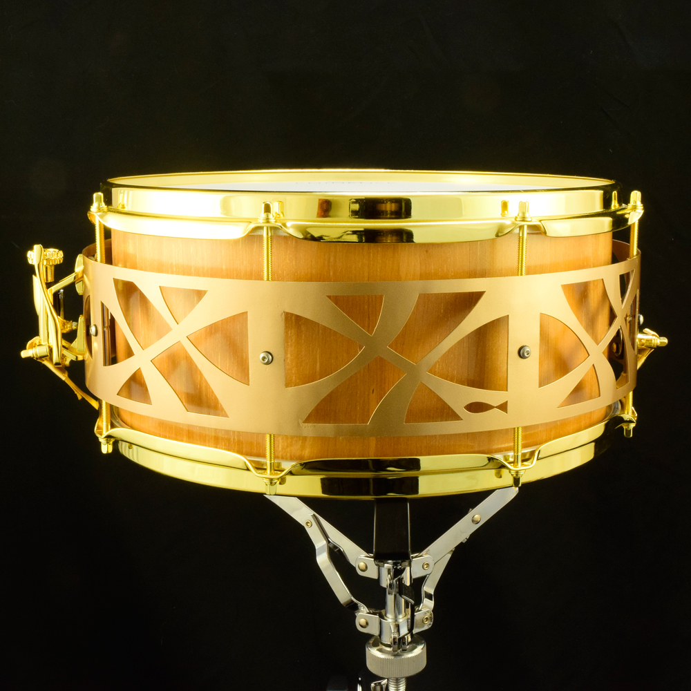 Alder stave free-floating 14x6.5 inches, gold hardware