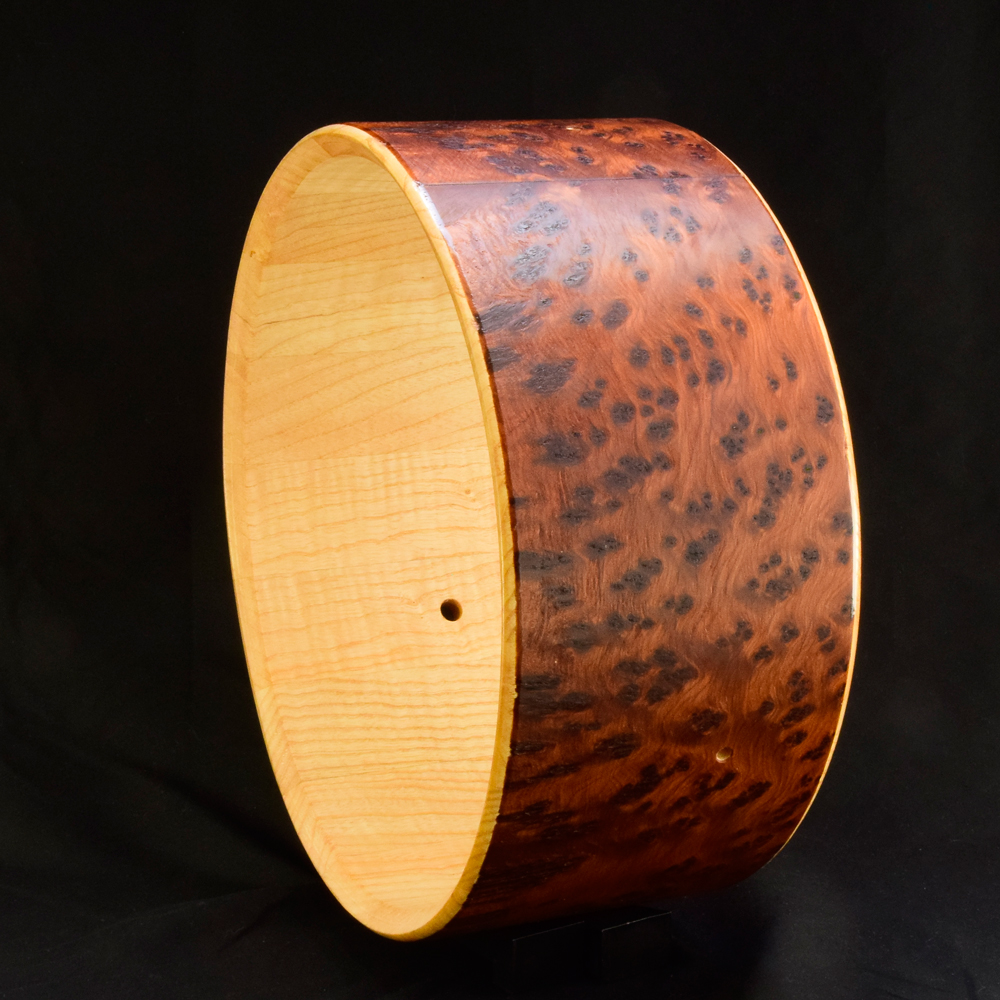 Thuja burl veneer over Ash stave shell - Image 9